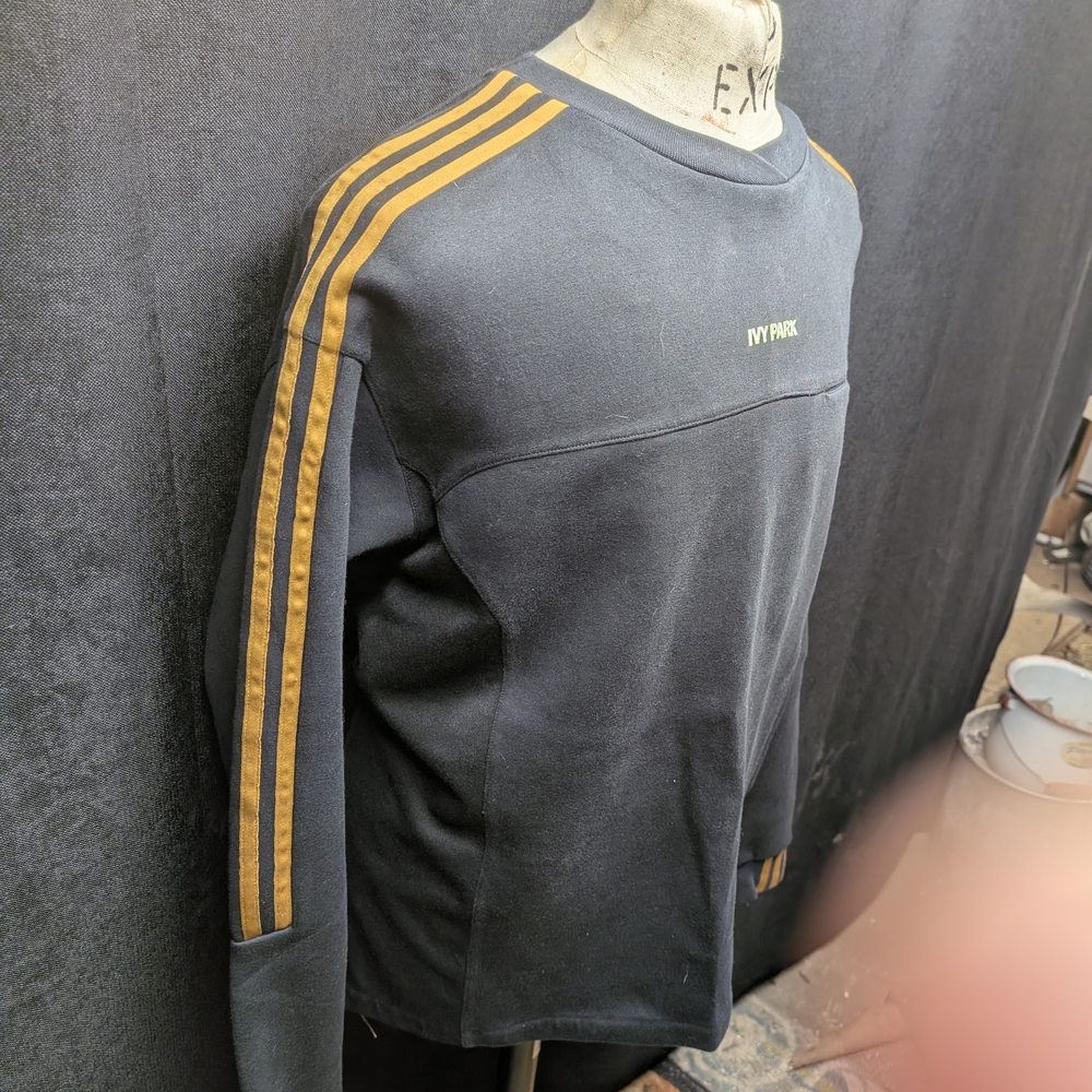 Ivy Park Black and Gold Men's Sweater Large - Picture 4 of 5